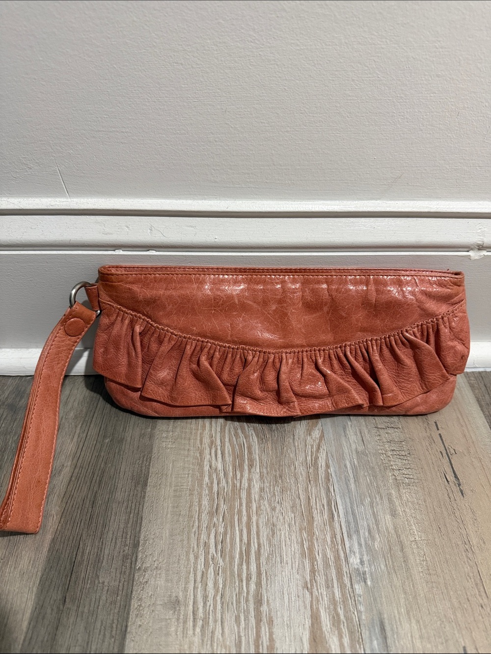 Vintage HOBO Dusty Pink Ruffle Leather Wristlet Clutch